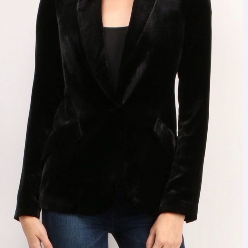 L'AGENCE Chamberlain Black Velvet Blazer